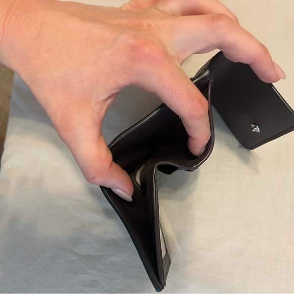 Coach trifold Black Wallet - Picture 4 of 4